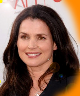 Julia Ormond